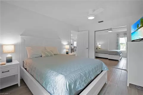 Bedroom - 19 Pelican St E, Naples, FL 34113 photo 5 of 6