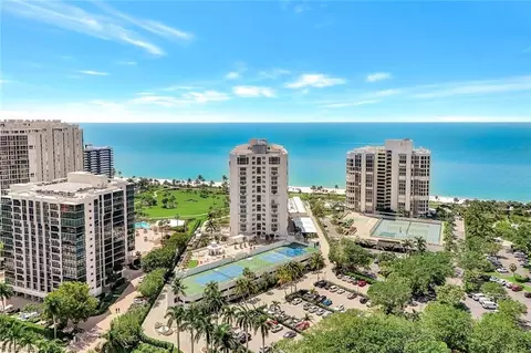 4041 Gulf Shore Blvd N #403, Naples, FL 34103
