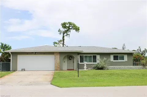 2437 La Salle Ave, Fort Myers, FL 33907