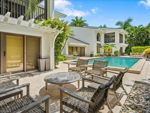 Exterior - 741 10th Ave S #E, Naples, FL 34102 photo 8 of 18