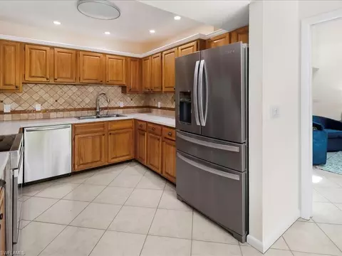 Kitchen - 741 10th Ave S #E, Naples, FL 34102 photo 2 of 2