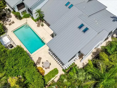 Other - 741 10th Ave S #E, Naples, FL 34102 photo 4 of 7