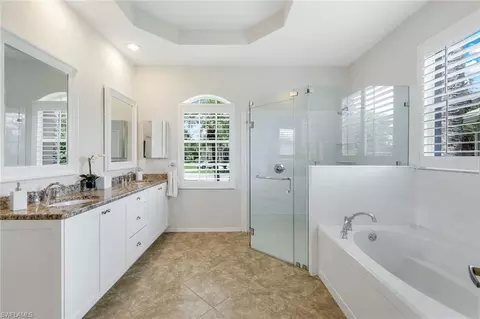 Bath - 1932 Springberry Cir, Naples, FL 34109 photo 1 of 4