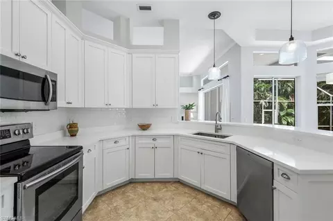 Kitchen - 1932 Springberry Cir, Naples, FL 34109 photo 1 of 5