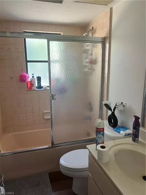 Bath - 3311 25th Ave SW, Naples, FL 34117 photo 1 of 1