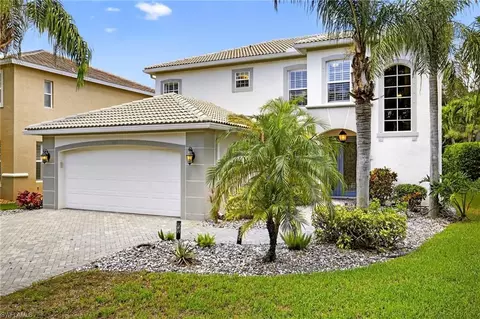 9896 Colonial Walk S, Estero, FL 33928 photo 2
