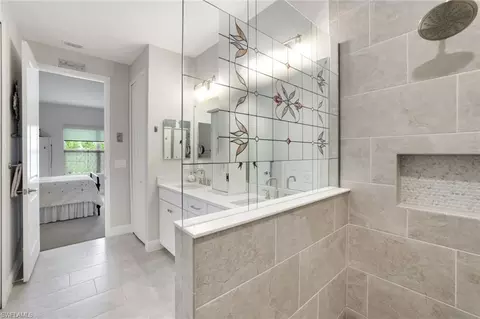 Bath - 4691 Centaurus Cir, Naples, FL 34120 photo 2 of 3