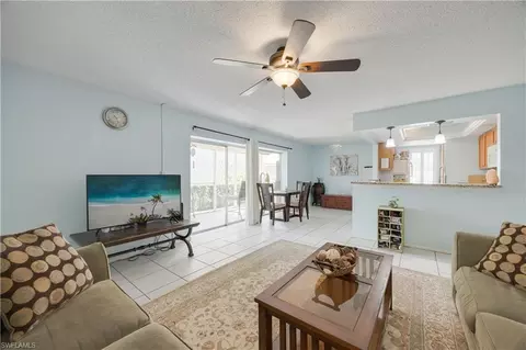 1400 Pompei Ln #43, Naples, FL 34103