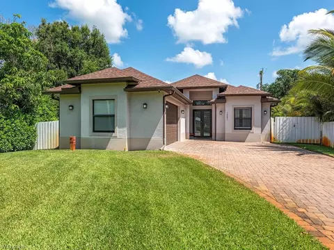 Exterior - 1021 Creech Rd, Naples, FL 34103 photo 3 of 3