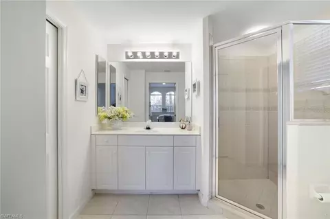 Bath - 10049 Heather Ln #101, Naples, FL 34119 photo 2 of 3