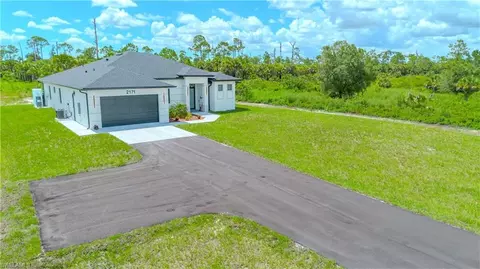 2171 Everglades Blvd S, Naples, FL 34117