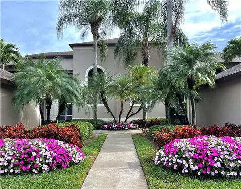 8400 Naples Heritage Dr #1513, Naples, FL 34112