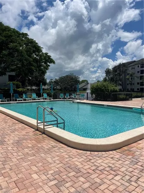 900 Arbor Lake Dr #9-501, Naples, FL 34110