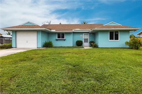 5449 27th Ave SW, Naples, FL 34116