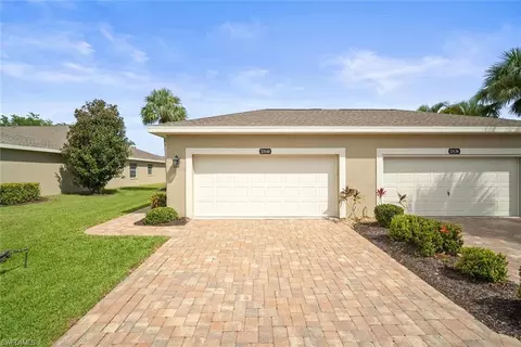 23140 Grassy Pine Dr, Estero, FL 33928 photo 8