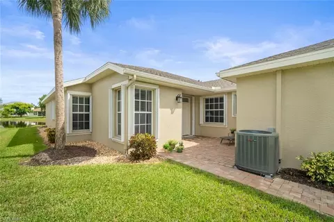 23140 Grassy Pine Dr, Estero, FL 33928 photo 9