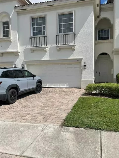 7029 Ambrosia Ln #602, Naples, FL 34119