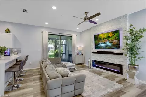 15659 Summit Place Cir, Naples, FL 34119