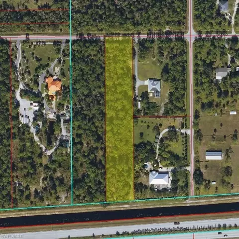 270 25th Ave NW, Naples, FL 34120