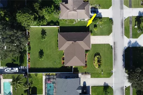 92 Chardon Pl, Naples, FL 34110 photo 23