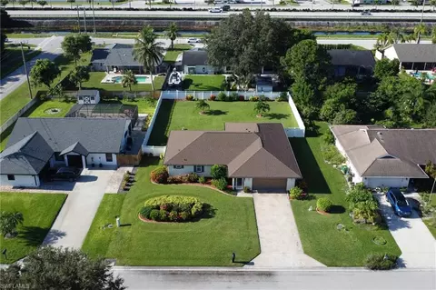 92 Chardon Pl, Naples, FL 34110 photo 24