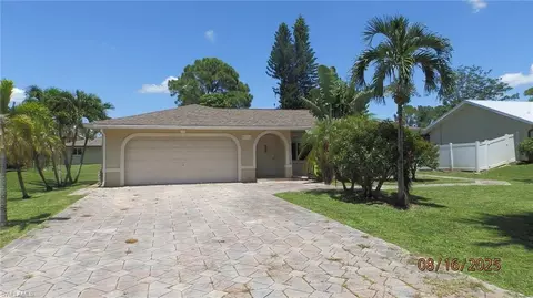 9053 Irving Rd, Fort Myers, FL 33967