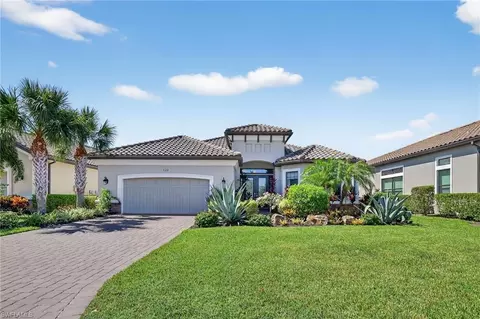 9512 Livorno Ct, Naples, FL 34119