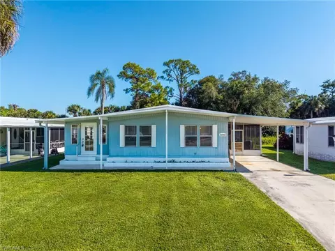 26066 Princess Ln, Bonita Springs, FL 34135