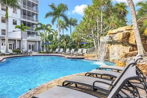 Exterior - 460 Launch Cir #202, Naples, FL 34108 photo 6 of 10