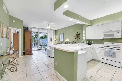Kitchen - 460 Launch Cir #202, Naples, FL 34108 photo 2 of 2