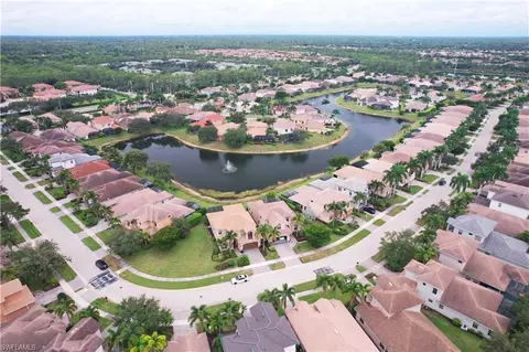View/Area - 1465 Serrano Cir, Naples, FL 34105 photo 5 of 5