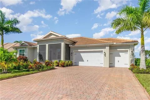 18420 Royal Hammock Blvd, Naples, FL 34114
