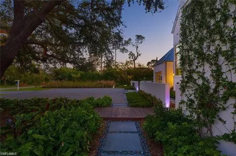 581 Myrtle Rd, Naples, FL 34108 photo 36