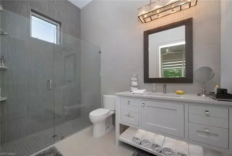 581 Myrtle Rd, Naples, FL 34108 photo 21