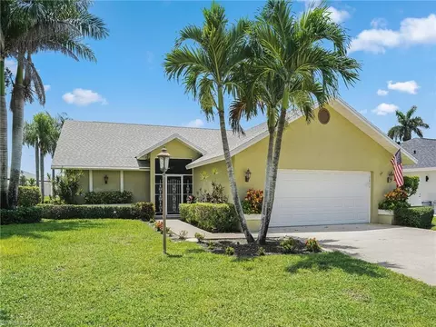 10368 Wild Turkey Ave, Bonita Springs, FL 34135