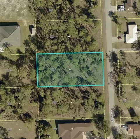 1017 Highland Ave, Lehigh Acres, FL 33972