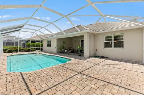 Exterior - 10530 Jackson Square Dr, Estero, FL 33928 photo 7 of 10