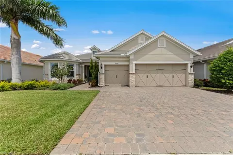 Exterior - 10530 Jackson Square Dr, Estero, FL 33928 photo 9 of 10