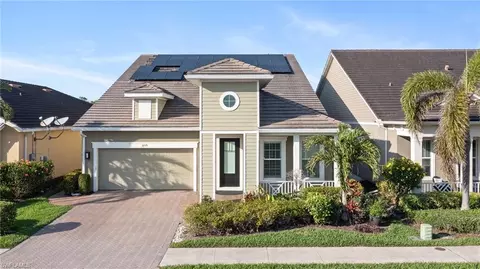 3275 Pilot Cir, Naples, FL 34120