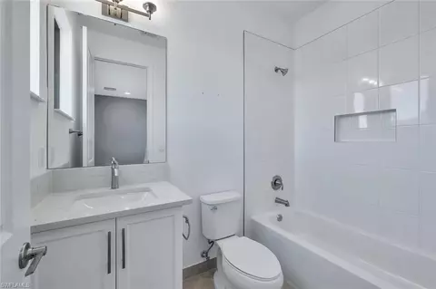 Bath - 12260 Red Pine Pl, Estero, FL 33928 photo 2 of 6