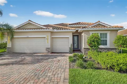 2131 Vermont Ln, Naples, FL 34120