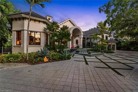 Exterior - 2755 Lantern Ln, Naples, FL 34102 photo 2 of 6
