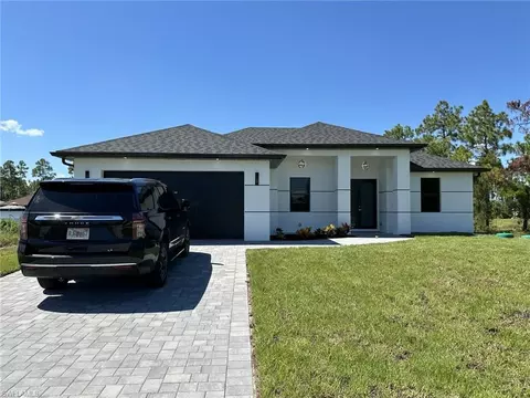 2504 23rd St W, Lehigh Acres, FL 33971