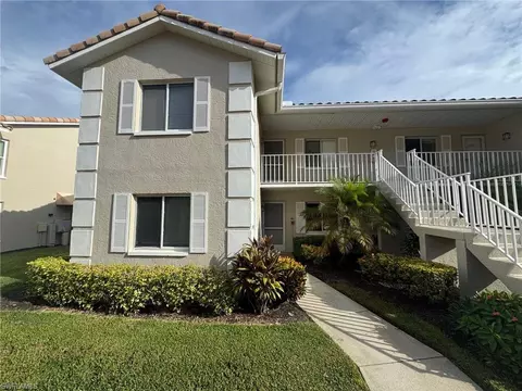 5904 Cranbrook Way #J101, Naples, FL 34112