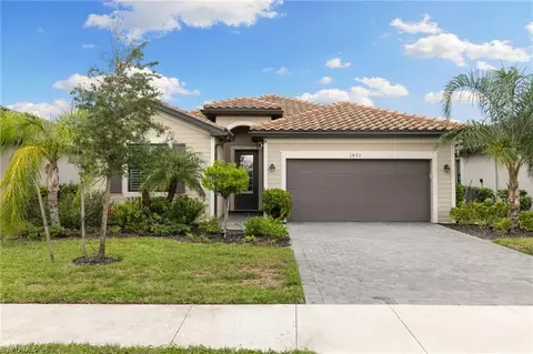 1473 Birdie Dr, Naples, FL 34120