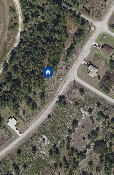 1921 Redmont Ave, Lehigh Acres, FL 33972