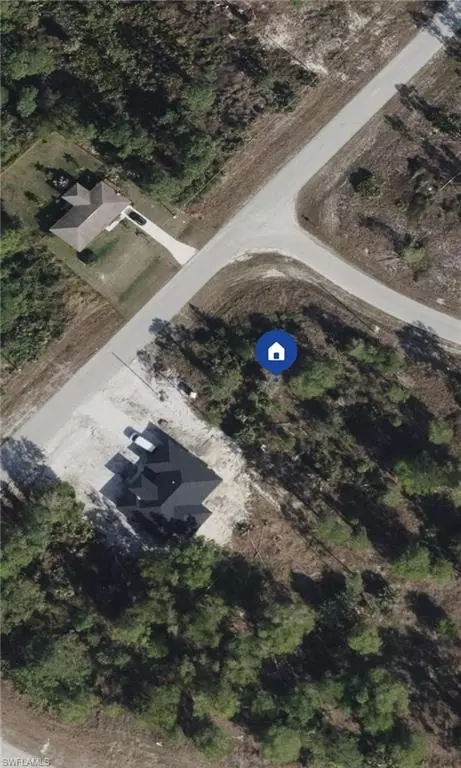 1036 Manning St, Lehigh Acres, FL 33974