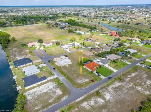 2625 NW 14th Ter, Cape Coral, FL 33993