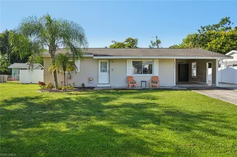 12619 2nd St, Fort Myers, FL 33905