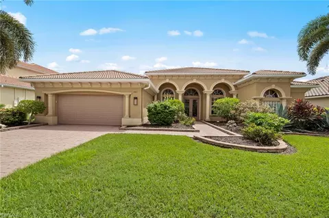 8411 Sedonia Cir, Fort Myers, FL 33967
